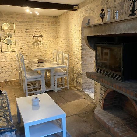 Charmante Maison En Pierres Precy-le-Sec Dış mekan fotoğraf