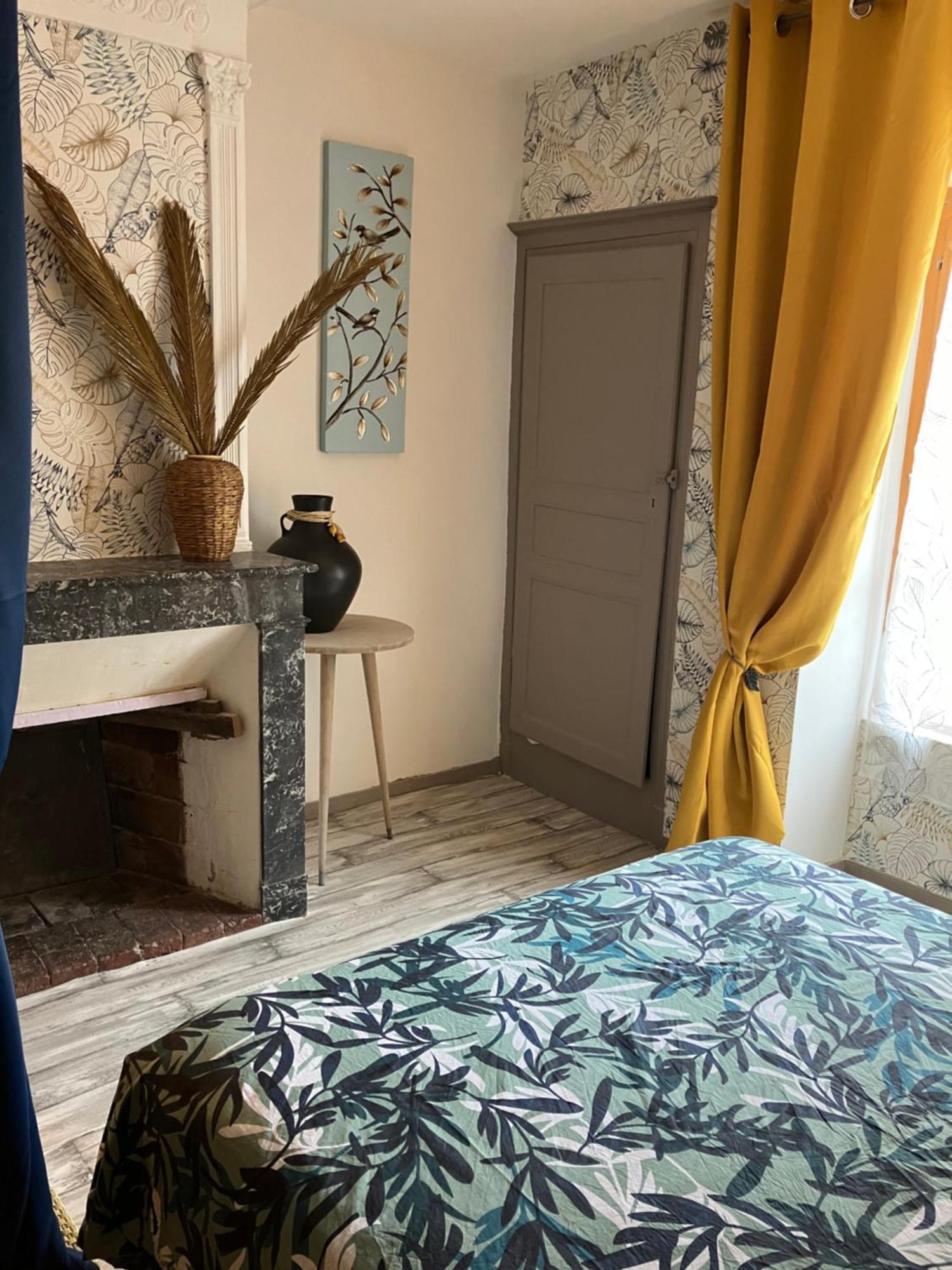 Charmante Maison En Pierres Precy-le-Sec Dış mekan fotoğraf